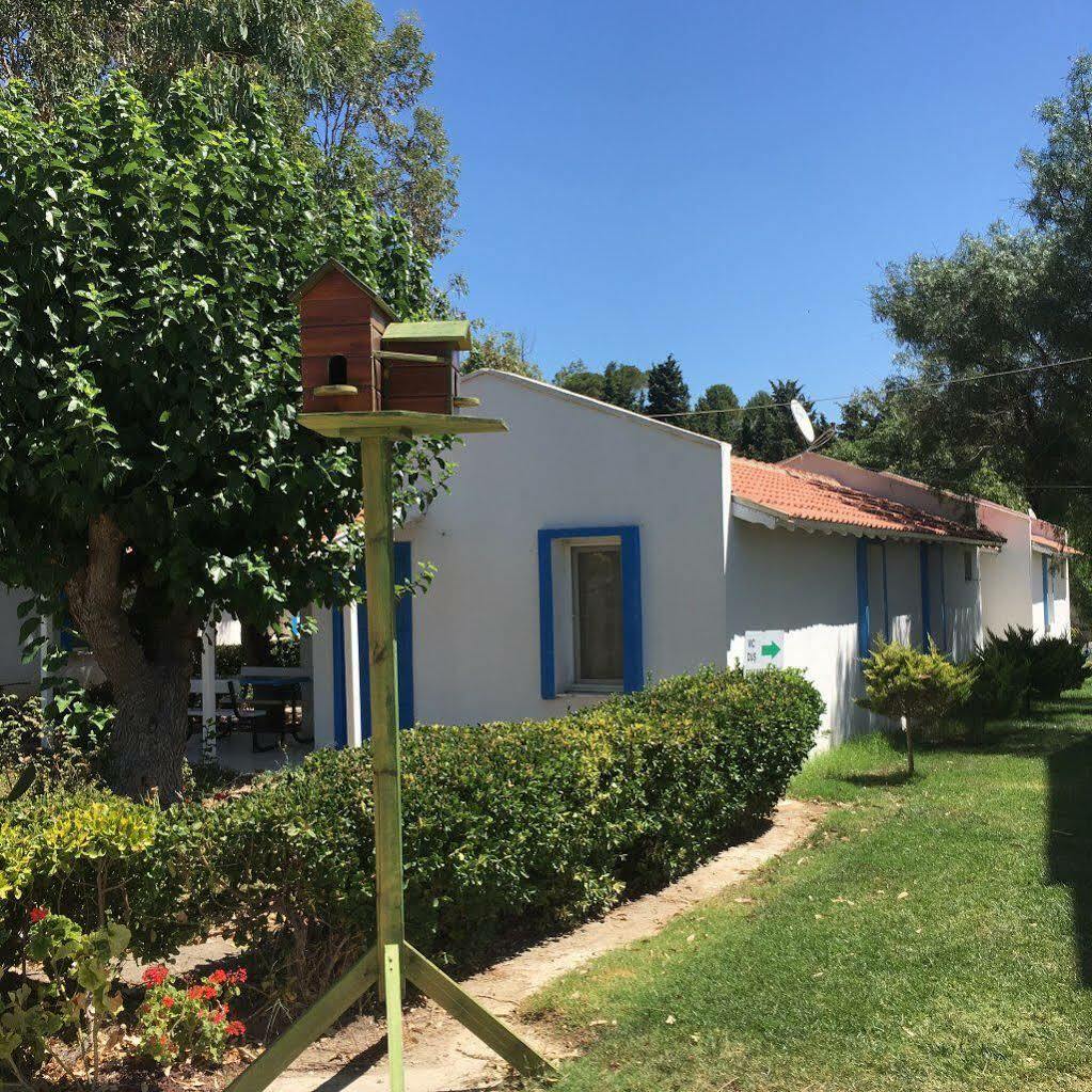 Отель Teos Ormanci Tatil Koyu Сеферихисар Экстерьер фото